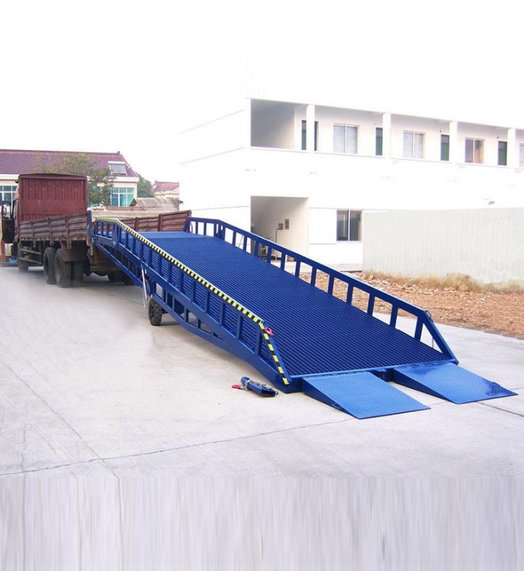 液壓式登車（chē）橋