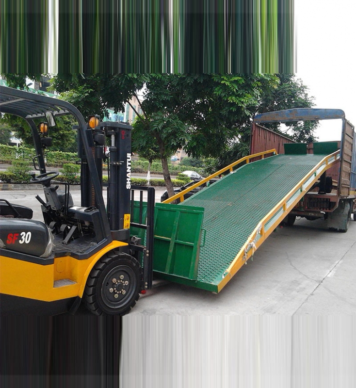 折疊式登車橋（qiáo）