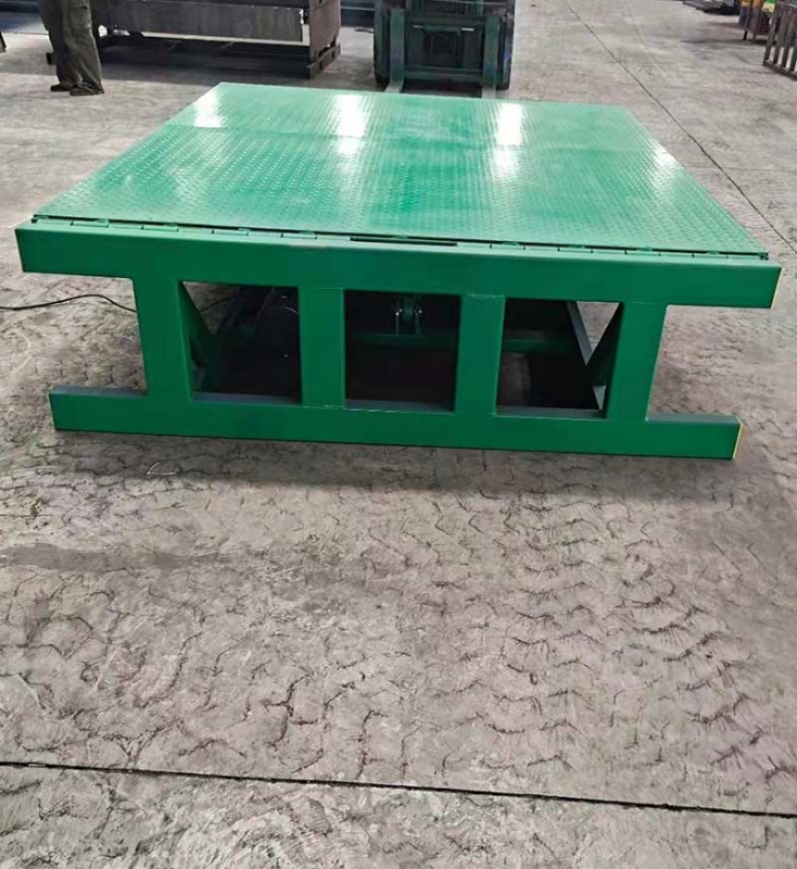 月（yuè）台登車橋
