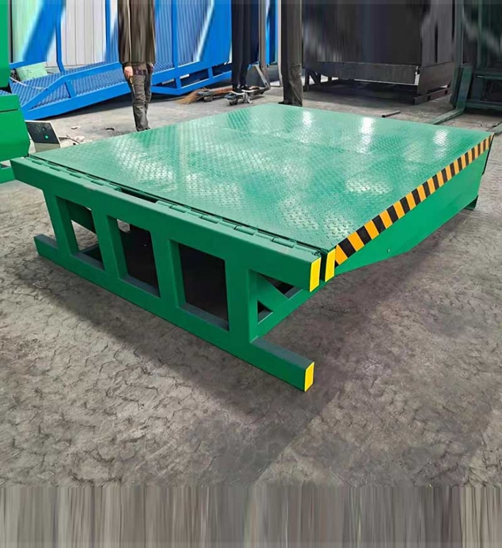 液壓（yā）升降（jiàng）登車橋（qiáo）